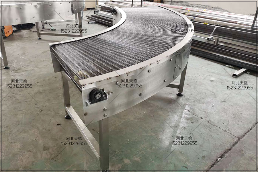 網(wǎng)帶輸送機(jī)