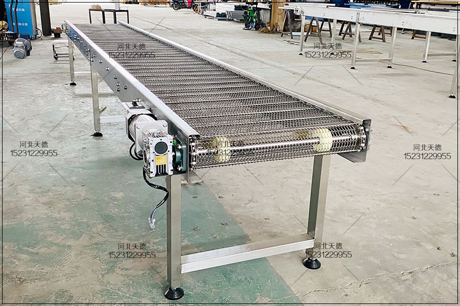 網(wǎng)帶輸送機(jī)